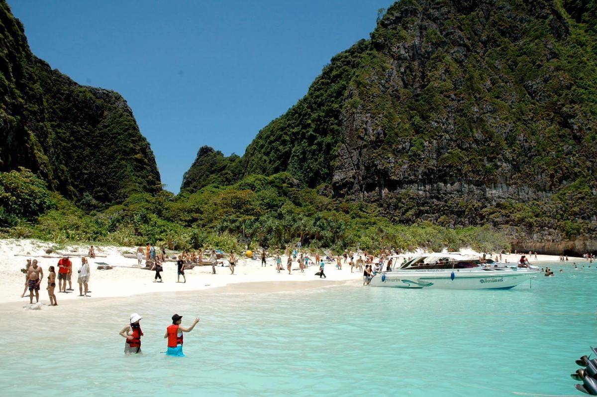 http://cdn.idntimes.com/content-images/post/20160331/maya-bay-ko-phi-phi-thailand-phileasbloggcom-dbe39f040498162a90f37c1e6cdb1673.jpg