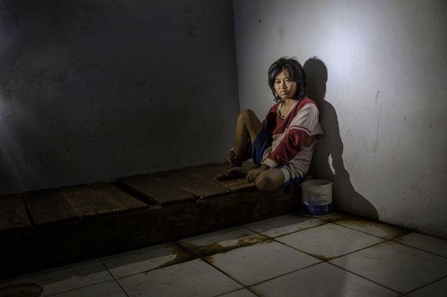 http://cdn.idntimes.com/content-images/post/20160315/mental-ilness-disorder-indonesia-andrea-star-reese-6-8d5cdf123dc91aa244eaadd4712e6aac.jpg