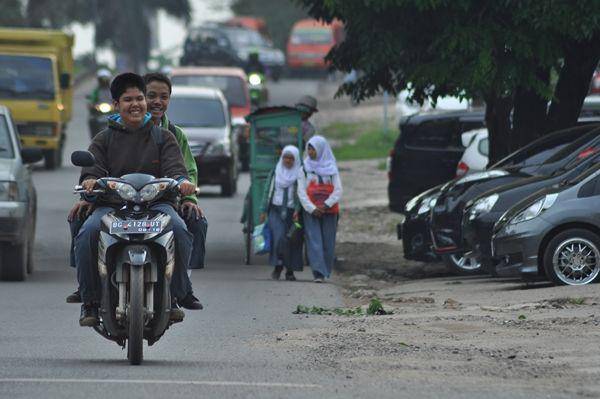 http://cdn.idntimes.com/content-images/post/20160302/motor-tulisanredaksi-wordpress-b0be87ad1ba8ecfa4d7d7ea710575d3a.jpg