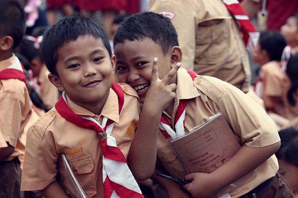 http://cdn.idntimes.com/content-images/post/20150925/muridsdblogdjarumbeasiswaplusorg.jpg