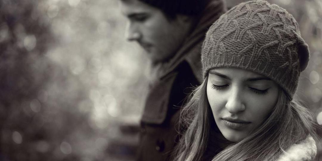 http://cdn.idntimes.com/content-images/post/20160226/o-relationship-anxiety-facebook-16b9a5d9ab94fd9f24f830cbf0a380b0.jpg