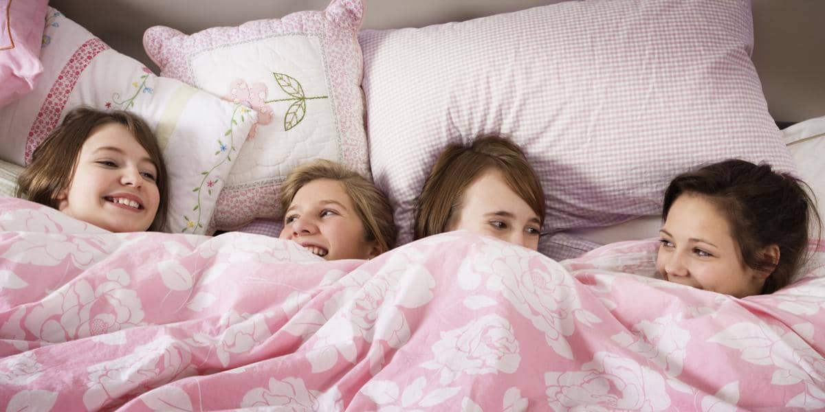 http://cdn.idntimes.com/content-images/post/20160630/o-teen-sleepover-facebook-790c0078f207abc252e80303932be8f9.jpg