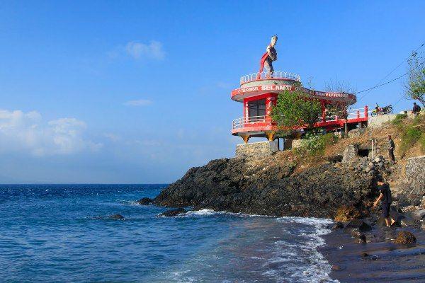 http://cdn.idntimes.com/content-images/post/20160301/objek-wisata-watu-dodol-dfd18da7647e79d30bc13a60d33ab4da.jpg