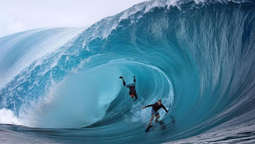 http://cdn.idntimes.com/content-images/post/20160726/ombak-mentawai-196d64592e33e00f901304b6602e84a5.jpg