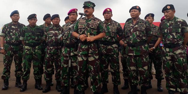 https://cdn.idntimes.com/content-images/post/20171221/panglima-tni-7898cab1ab6da7658516f428c5fc2793.jpg