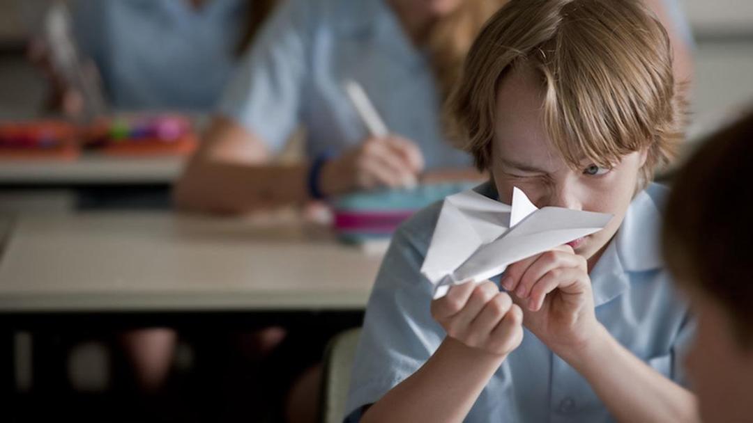 http://cdn.idntimes.com/content-images/post/20160521/paper-planes-still-359b8b41e815416536a81920362cd3e0.jpg