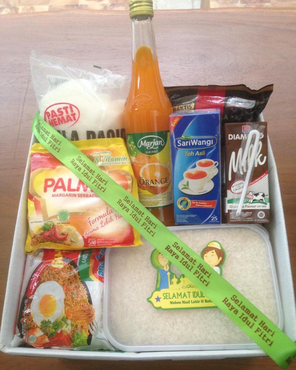 https://cdn.idntimes.com/content-images/post/20170621/parcel-lebaran-6-b6fa8328fe9092999dc70f1a32a0a81d.jpg