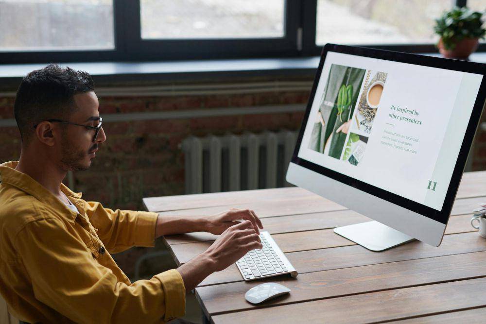 ilustrasi polyworking (pexels.com/fauxels)