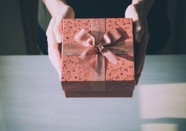 5 Ide Hadiah Simbolik untuk Momen Kelulusan SMA