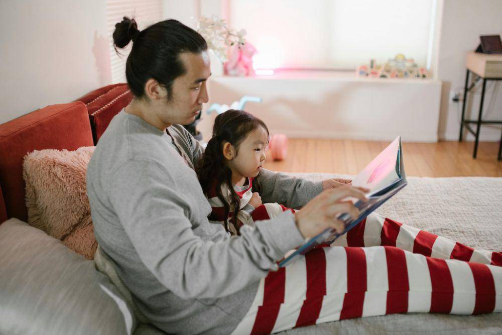 ilustrasi kegiatan ayah dan anak (pexels.com/RDNE Stock Project)
