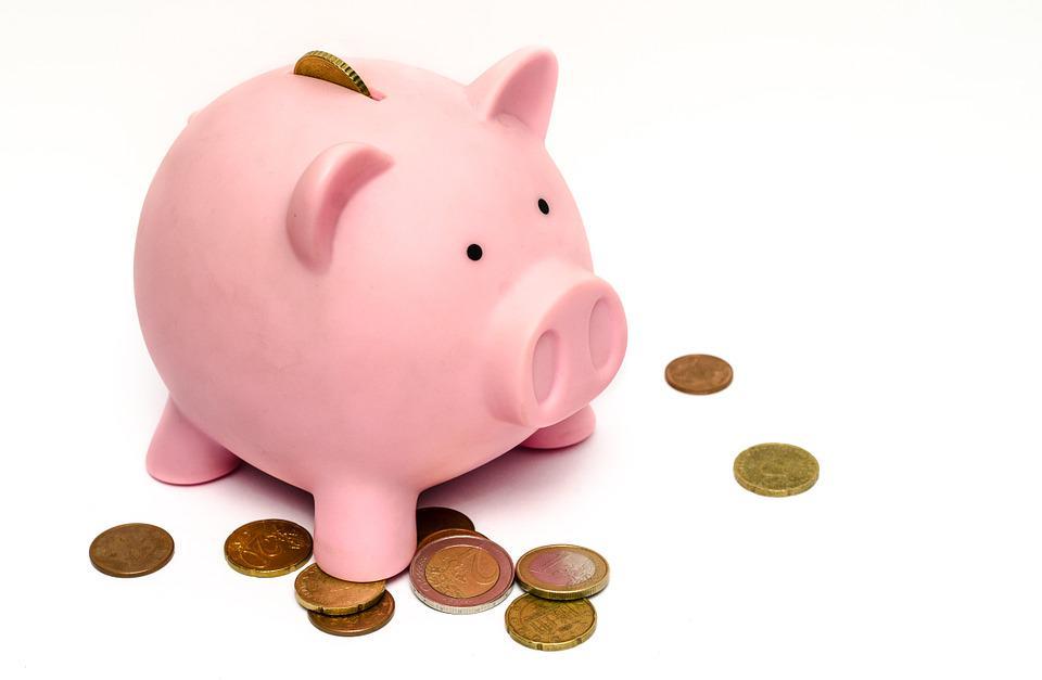https://cdn.idntimes.com/content-images/post/20161218/piggy-bank-970340-960-720-aff5b13d3df5f1cf107c3fb5e677d141.jpg