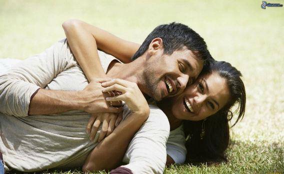 http://cdn.idntimes.com/content-images/post/20151208/poin9peluk-pictures-4ever-eu-371e0ff63897fb632d51e2494db06aed.jpg