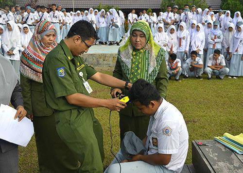 http://cdn.idntimes.com/content-images/post/20151123/razia-rambut-8de23f4a6f584ec6ae0b29957588b0e4.jpg