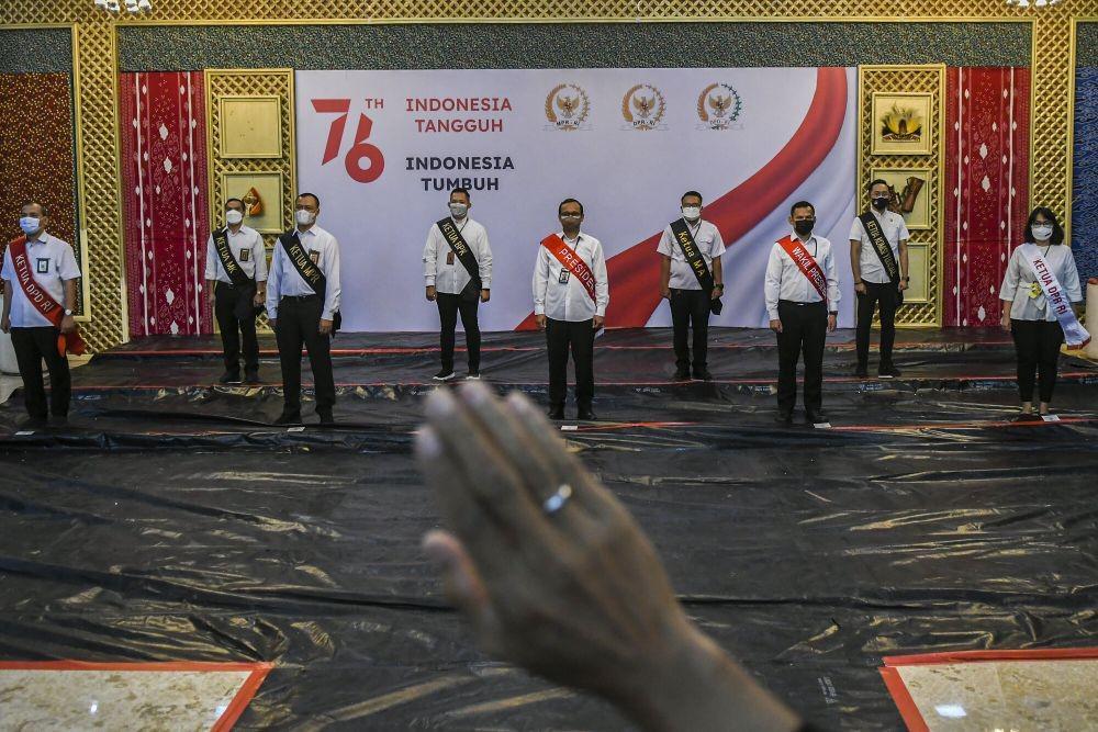 https://cdn.idntimes.com/content-images/post/20210815/rsz-antarafoto-gladi-sidang-tahunan-mpr-14082021-gp-1-4539bb08ceaa91d2363f86f438329869.jpg