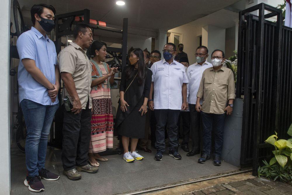 https://cdn.idntimes.com/content-images/post/20211107/rsz-antarafoto-verifikasi-faktual-calon-panglima-tni-071121-app-5-c39ffba83da16a55a10f9eecfcfe34de.jpg