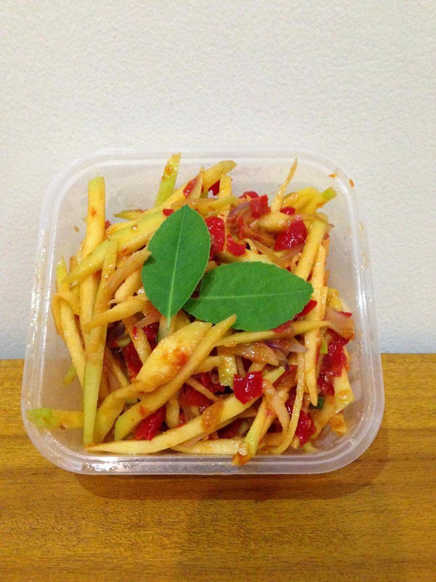 http://cdn.idntimes.com/content-images/post/20160612/sambal2-a2ee98bb5ff43d4255d62bea58faf6de.JPG