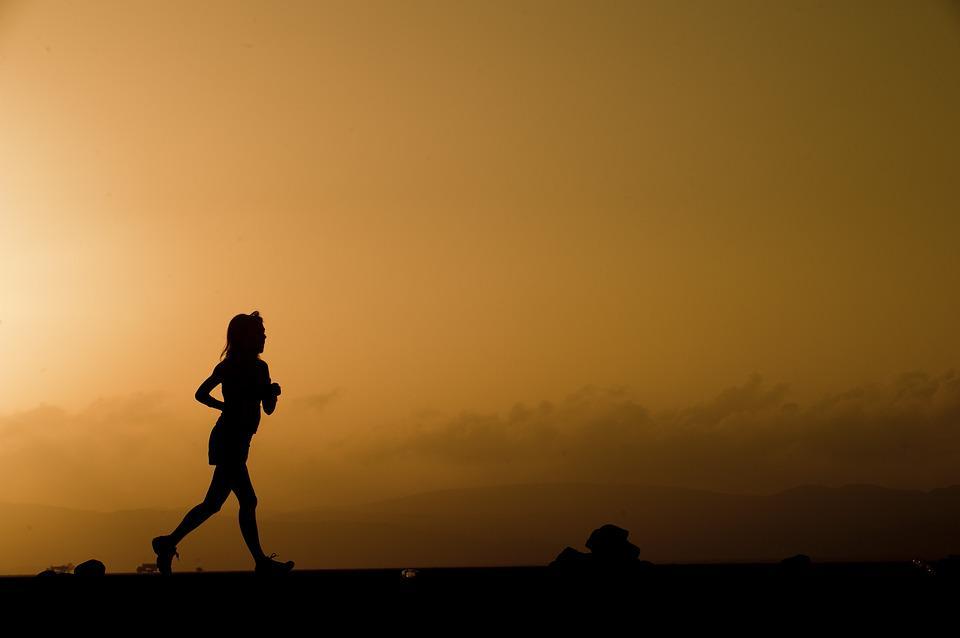 https://cdn.idntimes.com/content-images/post/20180208/silhouette-1159234-960-720-bc6cee4d0dbd6eb5073d0cc3d43ed14c.jpg