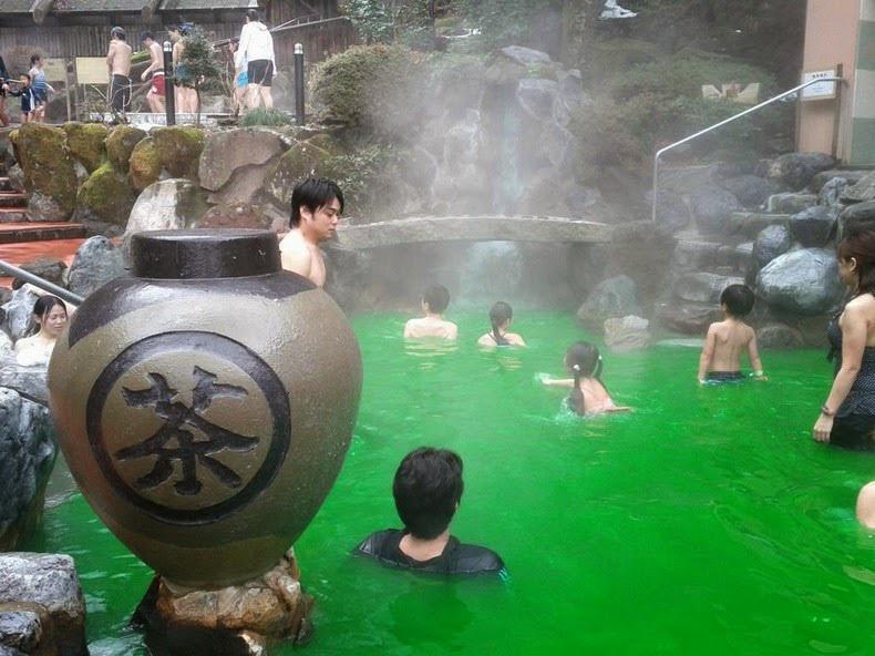 https://cdn.idntimes.com/content-images/post/20180102/spa-teh-hijau-2d0db4e64fc8cb23b34761f06119ee48.jpg