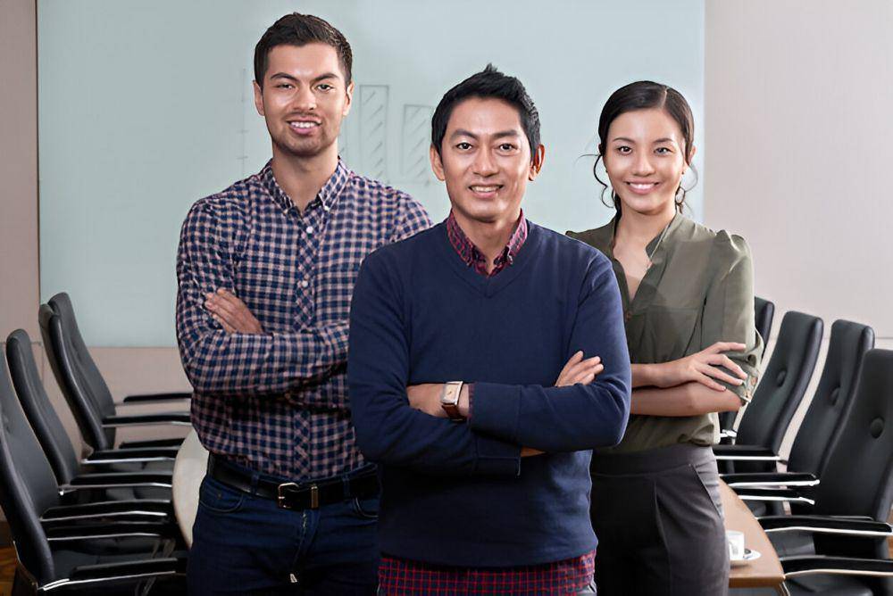 ilustrasi karyawan kantor (freepik.com/pressfoto)
