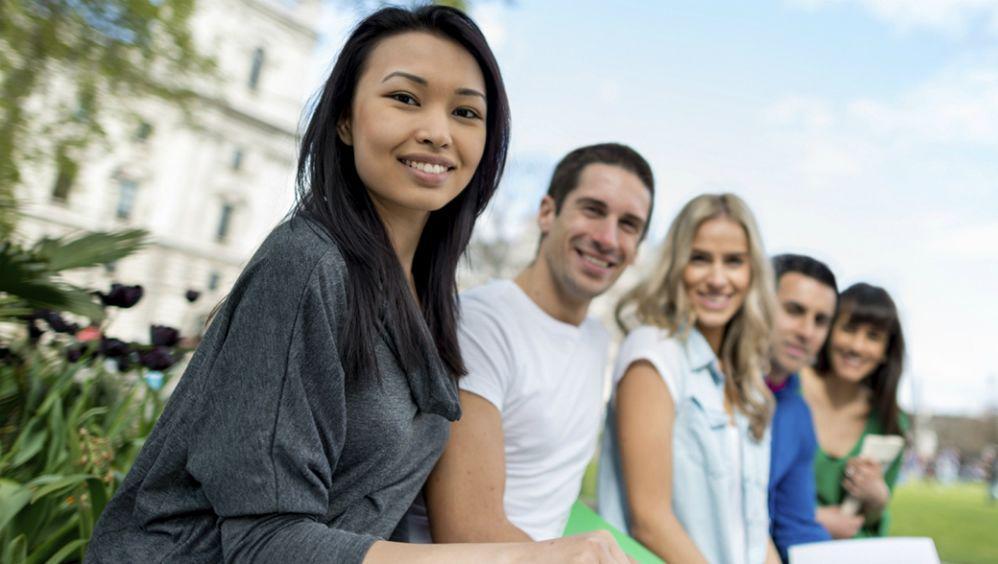 http://cdn.idntimes.com/content-images/post/20160127/student-health-image-0-758423ffec490312bc28038e9eed5c81.jpg