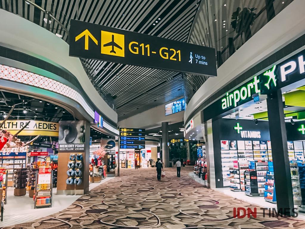 https://cdn.idntimes.com/content-images/post/20180131/t4-singapura-6-ef26ee8cfd702257ad057b04168db51e.jpg