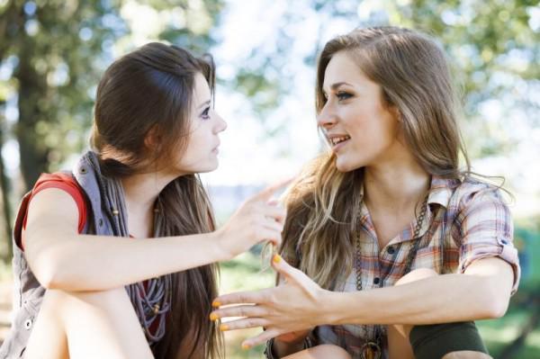 https://cdn.idntimes.com/content-images/post/20170621/talking-friends-what-to-do-when-your-best-friend-is-sad-30ed4a830d68601cbde50b8b0f02fe04.jpg