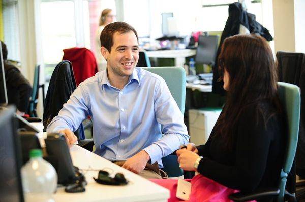 http://cdn.idntimes.com/content-images/post/20160226/teman-glassdoor-2cc818d77559fe6fee9c8bc51173dcb5.jpg