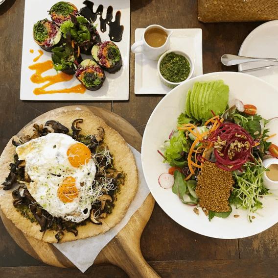 http://cdn.idntimes.com/content-images/post/20160111/thelivingcafe-d490cf217a784db873614ea6f9193f9c.png