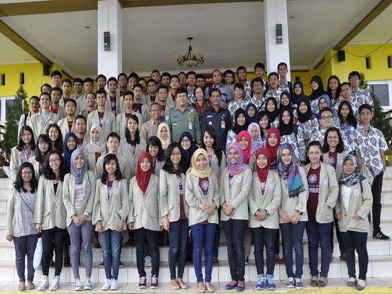 http://cdn.idntimes.com/content-images/post/20151010/ugm1_kampusterbaik.jpg