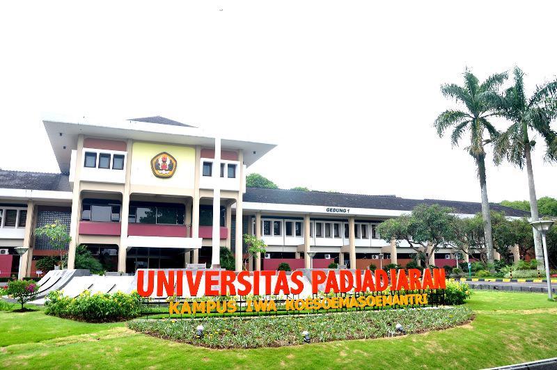 http://cdn.idntimes.com/content-images/post/20160618/unpad-4e924ddcc43a6430dfa4a5bd6e6f72c8.JPG