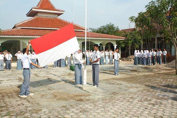 http://cdn.idntimes.com/content-images/post/20151216/upacara-fdj-indrakurniawan-blog-4e9ff014152e1fb18d07963454d083f7.jpg
