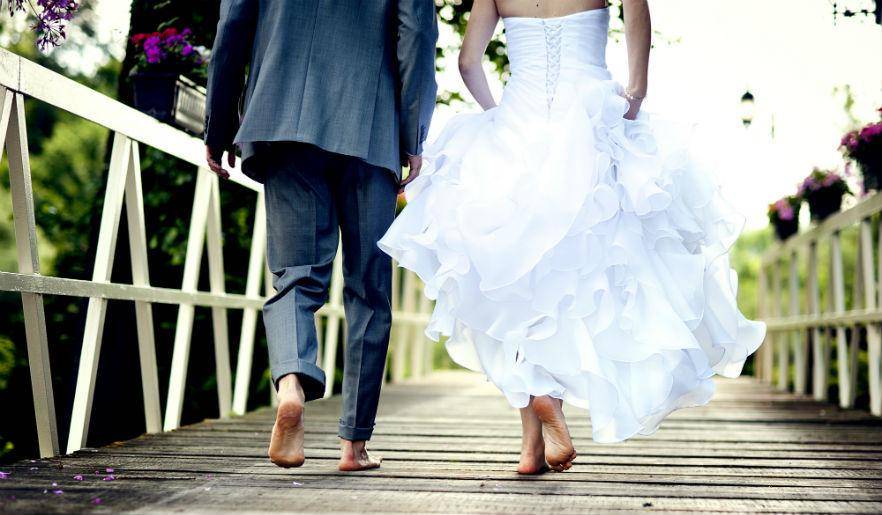 http://cdn.idntimes.com/content-images/post/20160217/wedding3-0db03593fd5569258878dd9e8b2d5430.jpg