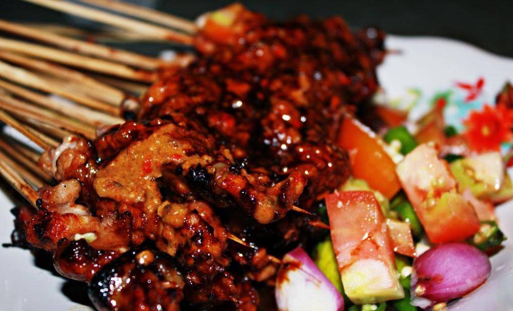 http://cdn.idntimes.com/content-images/post/20160718/wisata-kuliner-kota-malang-sate-landak-bu-ria-4f2af030151a411cd13bb1e9d1398d60.jpg