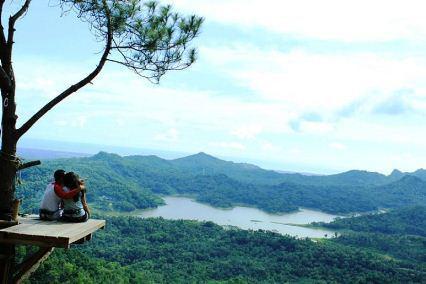http://cdn.idntimes.com/content-images/post/20150909/yogyakarta3.jpg