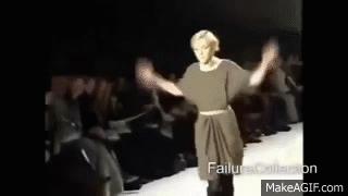 http://cdn.idntimes.com/content-images/post/20150925/youtubex1.gif