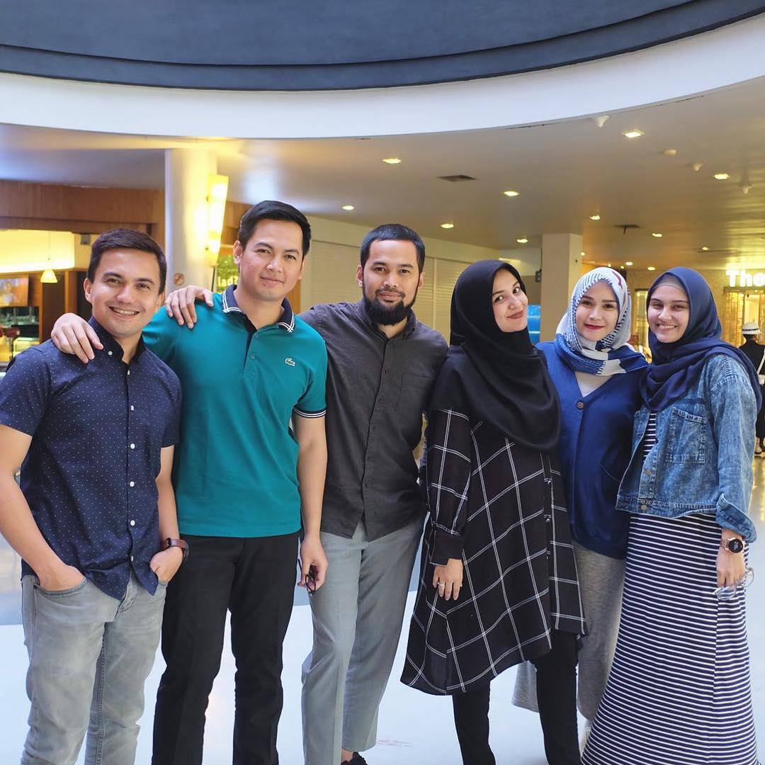 https://cdn.idntimes.com/content-images/post/20180419/10-f543c075b0ebad8a43bf4aa83923f8aa.jpg