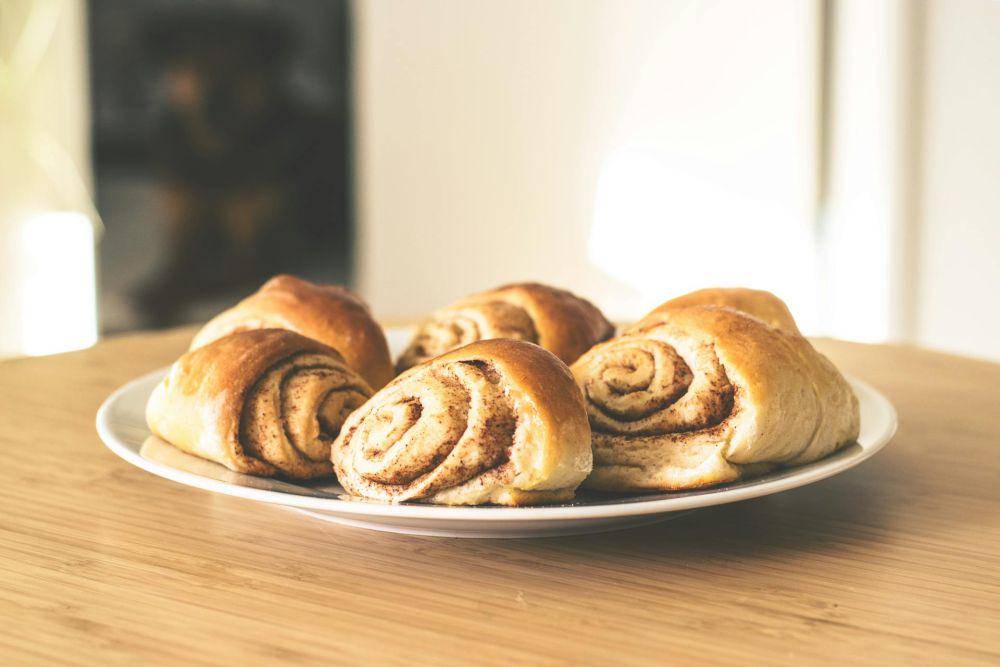 ilustrasi cinnamon roll (pexels.com/Lum3n)