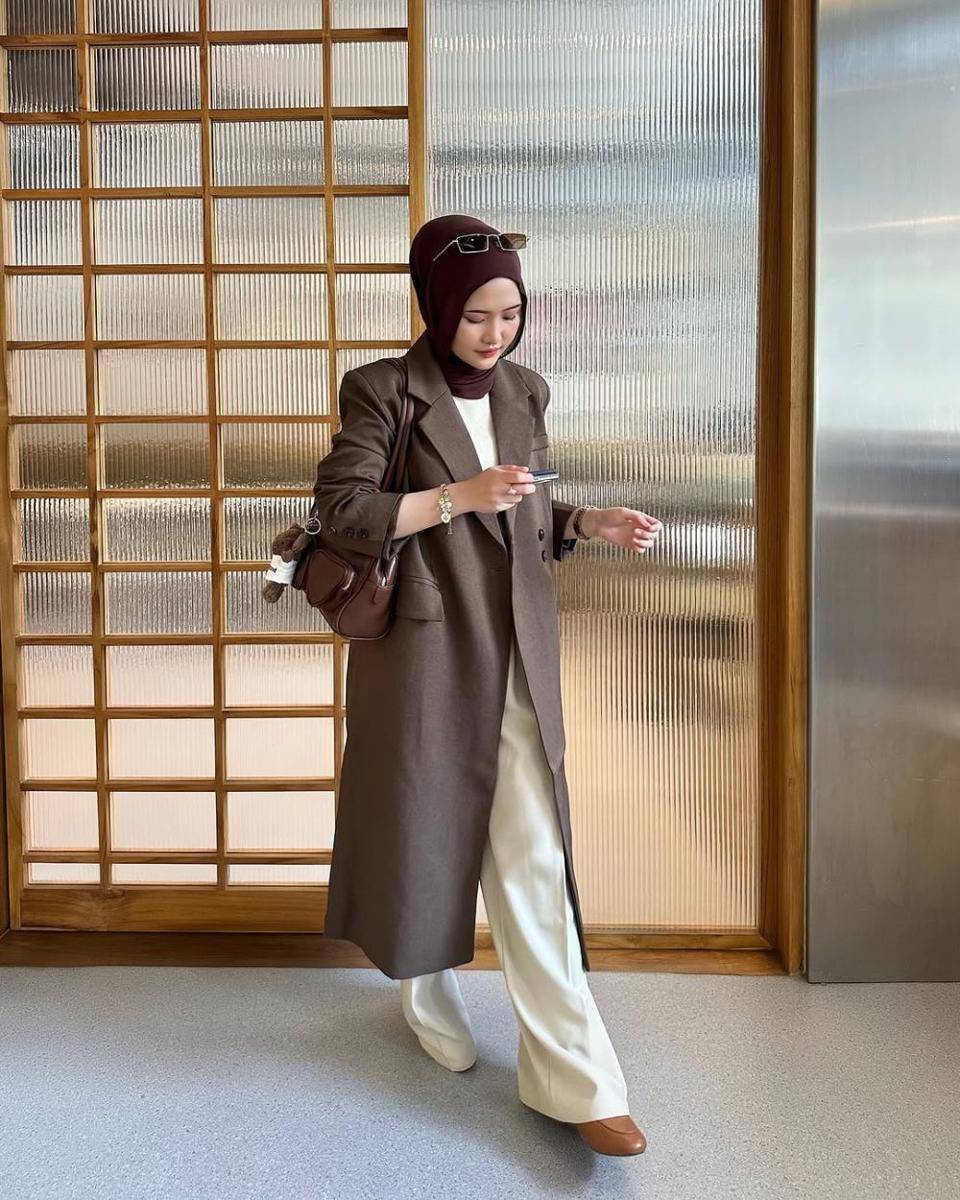 Intan Ghazella (instagram.com/intanghazll_)
