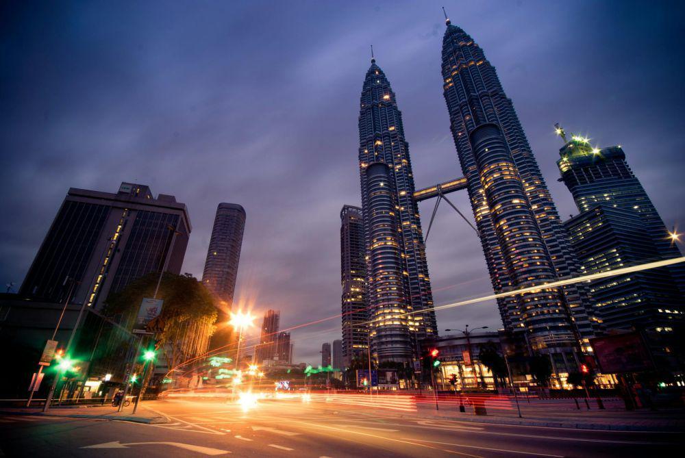  Paket Roaming XL Prabayar di Malaysia dan Singapura Kuota 100GB