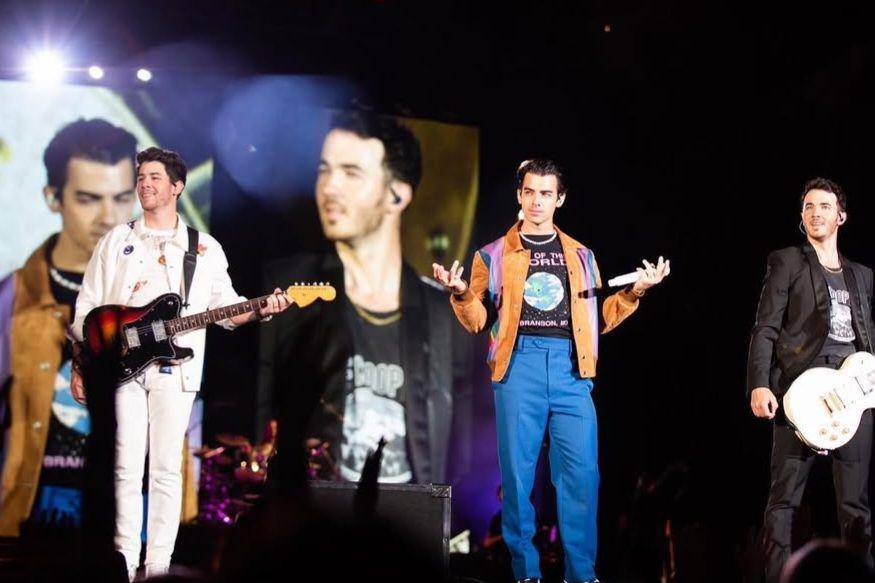 Jonas Brothers (instagram.com/joejonas)