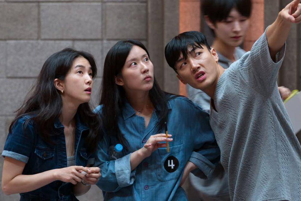 Kang Ji Young, Son Eun Yu, 7High di The Devil's Plan: Death Room (instagram.com/netflixkr)