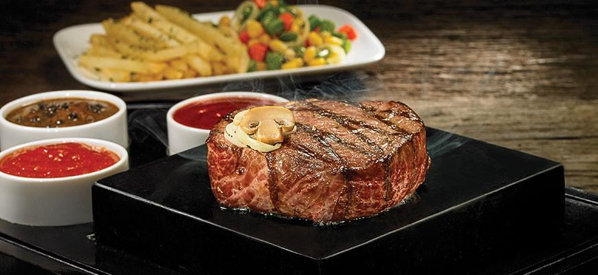 https://cdn.idntimes.com/content-images/post/20170907/1750690284-tenderloin-steak-f80452b99c45e6209665106cdbf7f5e1.jpg