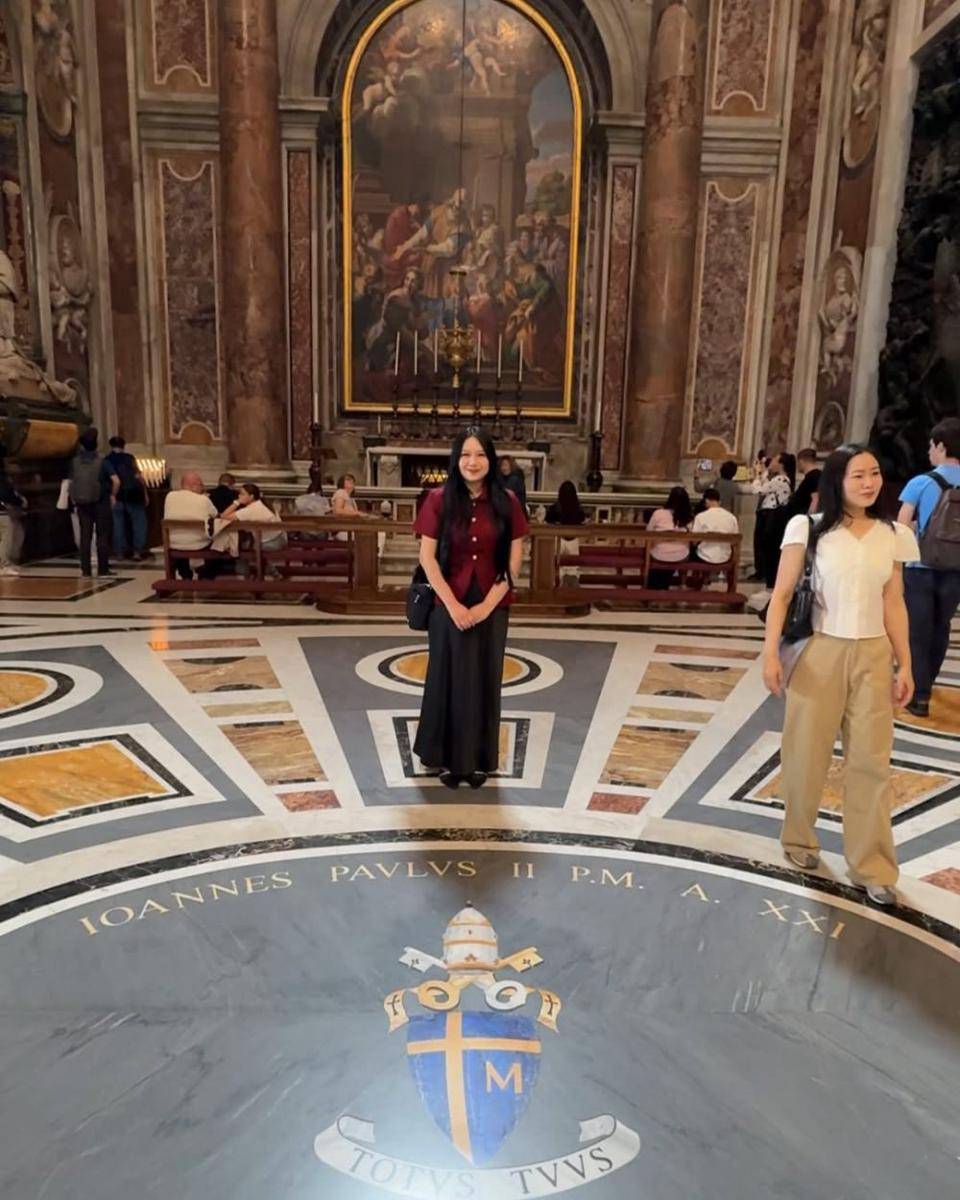 Jess No Limit dan Sisca Kohl kunjungi Saint Peter's Basilica (instagram.com/jessnolimit)