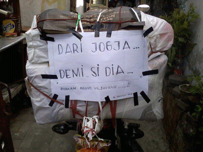 https://cdn.idntimes.com/content-images/post/20170622/328322-tulisan-pemudik-gokil-b92c635c2ddf235cf31a756657a8c923.jpg