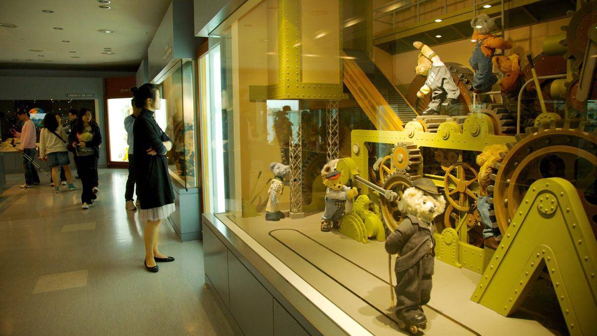 https://cdn.idntimes.com/content-images/post/20170927/39295-teddy-bear-museum-96abe05da220f0d5201ba45517c6d871.jpg