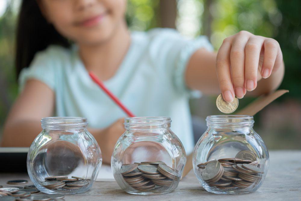 Tips Bertahan Hidup di Tengah Gaji Pas-Pasan dan Kebutuhan Tak Terduga