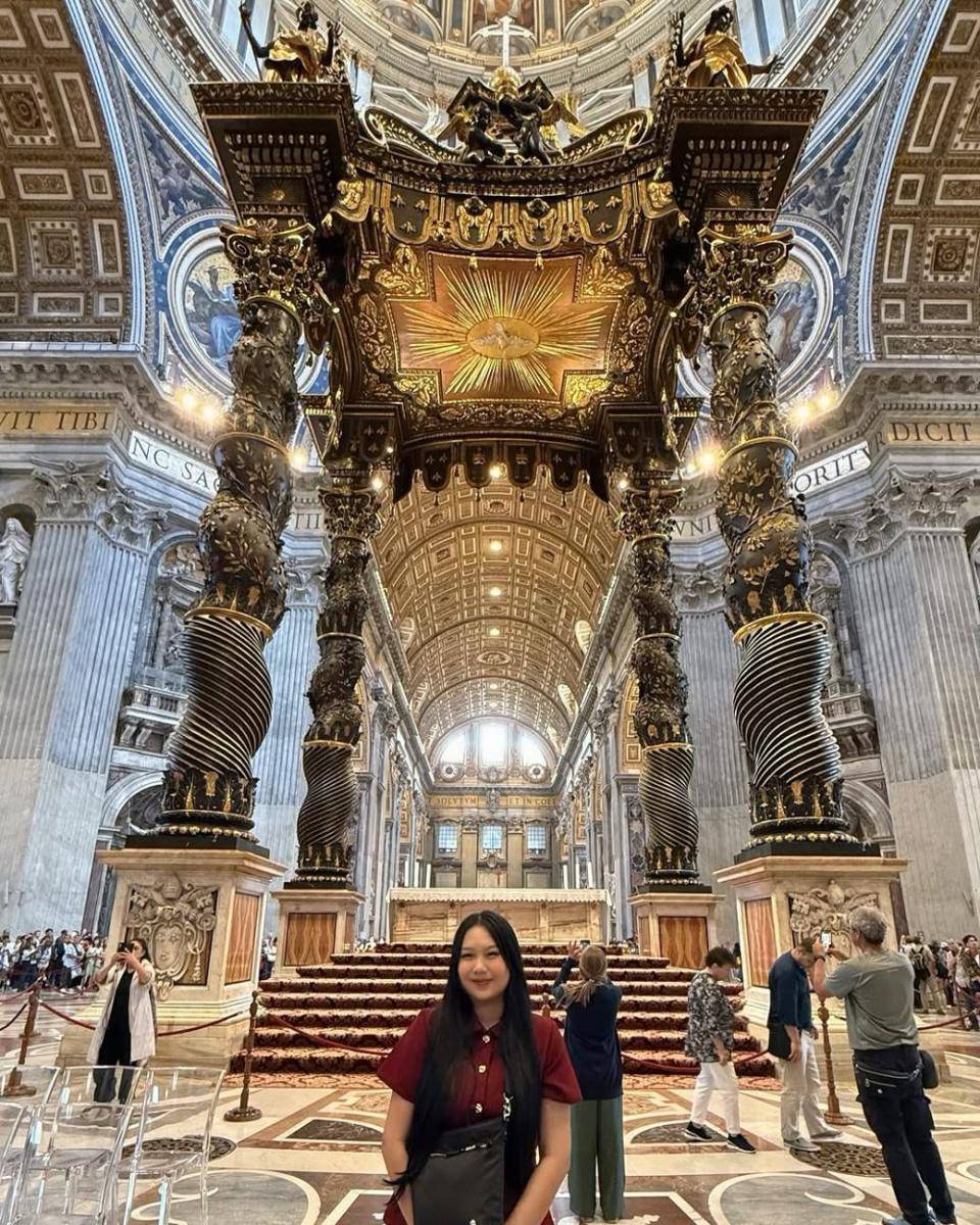 Jess No Limit dan Sisca Kohl kunjungi Saint Peter's Basilica (instagram.com/jessnolimit)