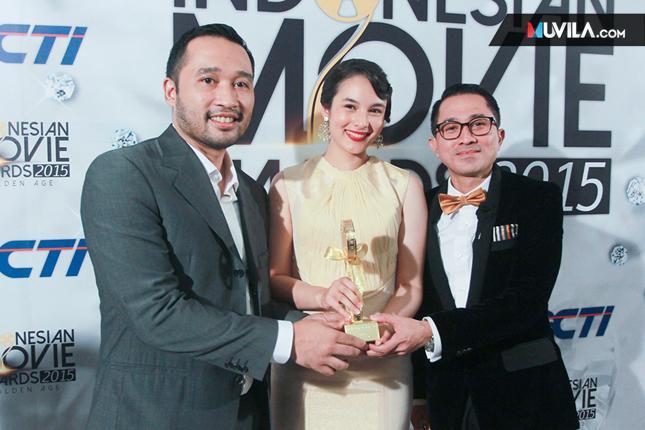 https://cdn.idntimes.com/content-images/post/20180502/645x430-film-di-balik-98-terfavorit-di-indonesian-movie-awards-2015-150519v-5bdb52306b0953a38e7b696d58e45c5d.jpg