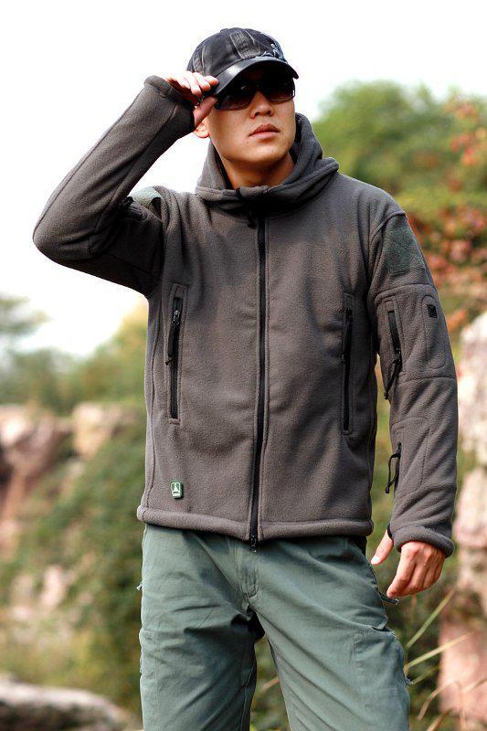 https://cdn.idntimes.com/content-images/post/20171011/67-2-jacket-fleece-b363602e11a115af1c319c706f14e41a.jpg
