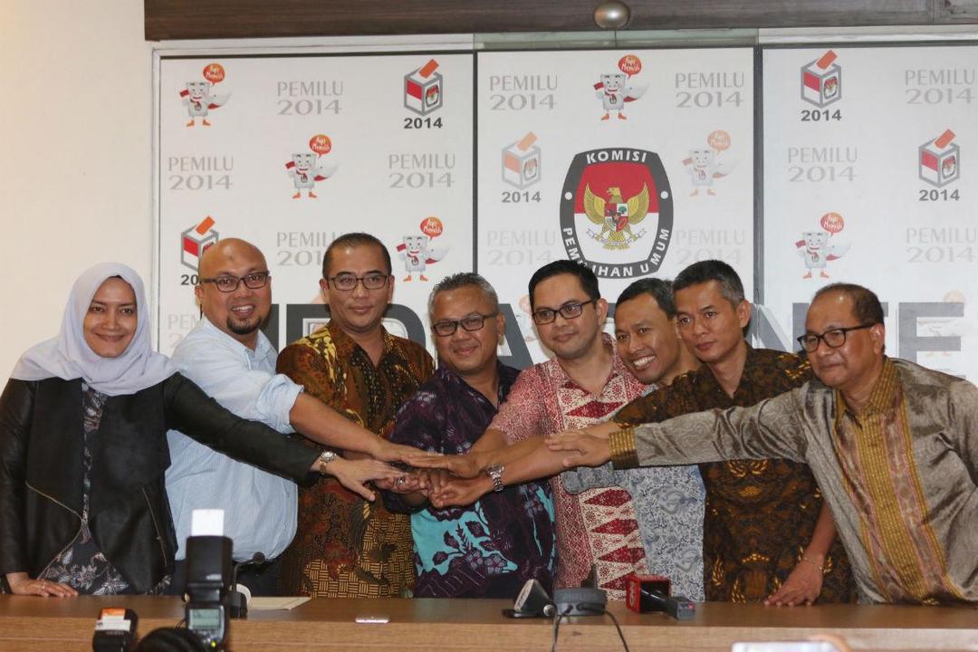 https://cdn.idntimes.com/content-images/post/20170417/antarafoto-pemilihan-ketua-kpu-ri-120417-riv-4-fc35af8d1da1ada9baa654a8cc3e0c4c.jpg